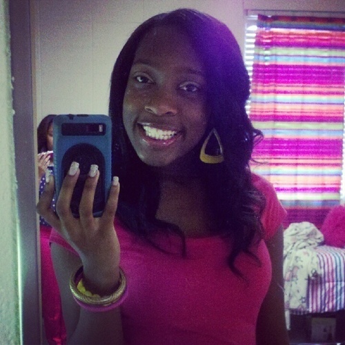 Nice. Outgoing. Funny. ASU Freshman. Im a really cool person and easy to get along with,  but i don't tolerate bs or hatin ass hoes!