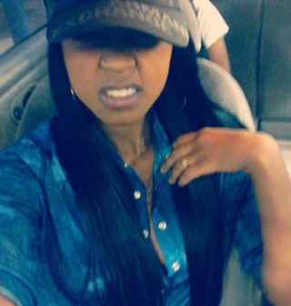 She Be Screaming Out $$$$ While Them Bitches Scheming !