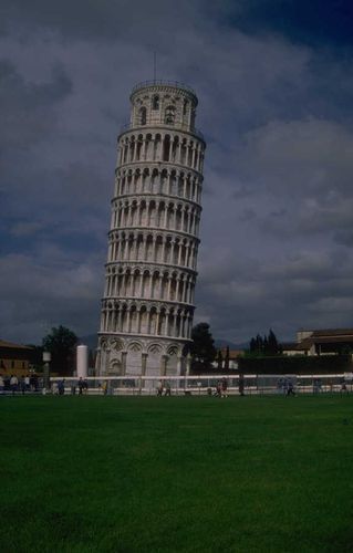 RobertEWardlaw's profile picture. Life is like an onion: you peel off layer after layer,