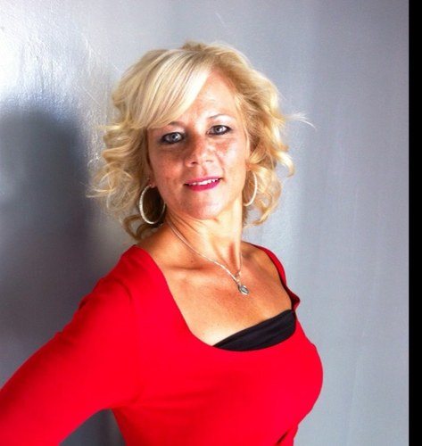 Psychotherapist in private practice, Board of directors Arredondo Family Foundation
http://t.co/ICYwNpfxcP…