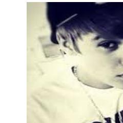Bueno yo me llamo Rosio' Estudio en la escuela Los arrayanes de Pucon-Chile 3 Amo a Justin Bieber & me encantaría conocerlo*-* Bueno a quien no :) Bueno eso xd