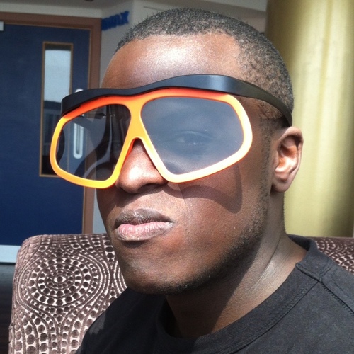 samrobertsloves's profile picture. Mainly chatting boxing, football or music