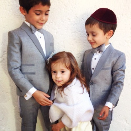 zlipskar's profile picture. Father , son , husband , brother , uncle.