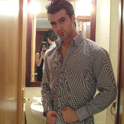 elraulii's profile picture. 