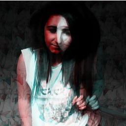 della rose wileman!Nicki minaj! 
am the female wezzy!
