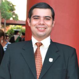 Ing. Comercial, Dr. en Educación, Docente e Investigador Universitario. Coordinador del Centro de Apoyo a Emprendedores (CAE) de Encarnación
