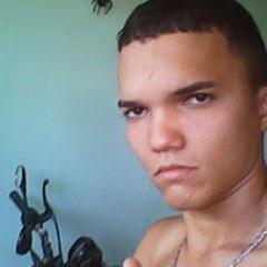 Administrador da Empresa #LPE_Locações , e noivo com @Natxi_Araujo, Te amo!