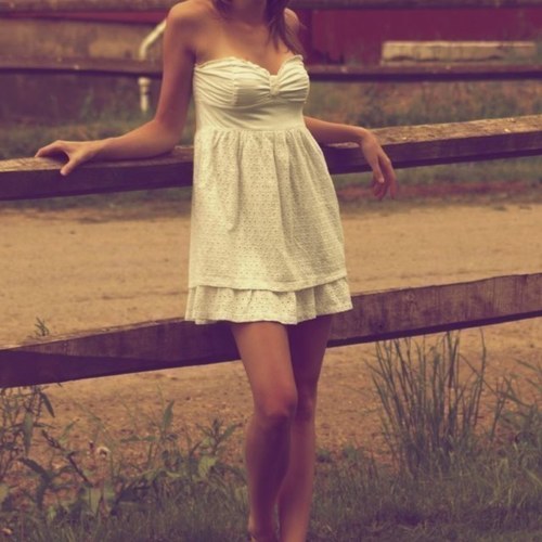 Sweet Southren girl, with old fashioned morals :) follow me! I follow back :)