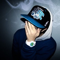 Heel simpel, jij retweet en stuurt je ava, en wij gooien jou !  #Op #Naar #De #5OO !
