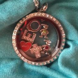 Independent Designer for Origami Owl Custom Jewelry!
