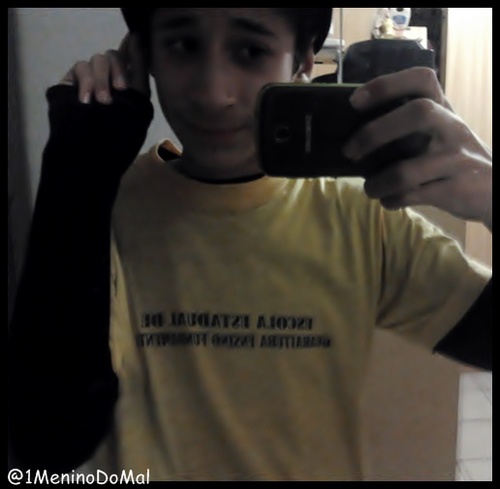 Ja que eu não tenho uma maquina do tempo, eu fecho os meus olhos e volto a todos os nossos melhores momentos.