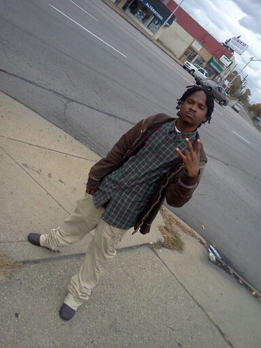 1x for AceBoogie, Grinch, SlickPulla, Jalen, & BigBro Lamar; Salute! FreeMyBrotha