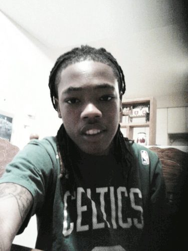 mama ain't raise no #FOOL ..
mention me ..
#ZOOTED ..
#TEAMLNO ..
F.L.Y ..