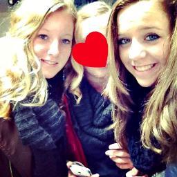 _melissaa_x's profile picture. ik hou van je melissaaa!!! beste vriendinnetjes❤ #ibiza '13. -broodjes tonijn &grasmaai Aal ❤❤❤❤❤❤❤❤❤ xxxxxx Nynke