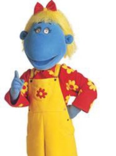 Hi everyone. Come nd play with the tweenies! I go to a play group wit my 3 bitches even if the boys have small dicks. I rule the playgroud so dnt boss me about