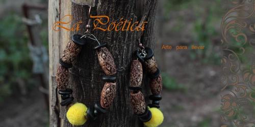 Somos un emprendimiento autogestionado que ofrece accesorios con personalidad. Nos contactamos a través de lapoeticaarte@gmail.com