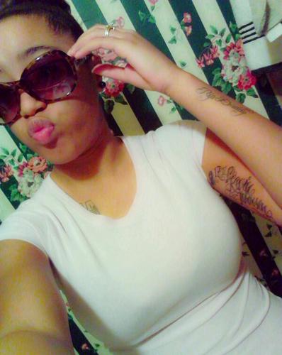 Cheyenne Tashaee, Imaa Sweet Person But if Yu Push My Button I'll Show Yu Another Side Of Me :), i Lovee GOD && Im Pretty :) Follow Meh
