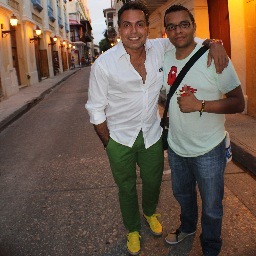 Comunicador Social; Promotor De Artistas; Animador y Presentador;