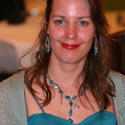 AnnetteJongen's profile picture. Boekverkoper, lééft boeken: lezen, verzamelen en verkopen. Eigenaar van het Schiedams Boekhuis.