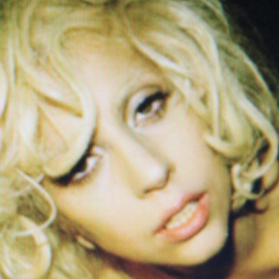 Little monster, 17 anos, ariana... PQ TO FALANDO ISSO???