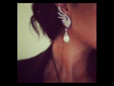 Hey guy's , Follow me and enjoy my blog feel free to give me your opinions ♡♡ !  (@ReemaNJojo ) that's my sister ;**