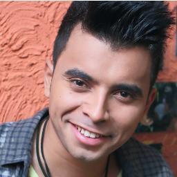 cantor/compositor dos hits E DAÍ (Guilherme & Santiago) TSUNAMI (Gusttavo Lima) DESCE DO MURO (Michel Teló) #FDS (João Bosco & Vinicius) agora lança AVISA