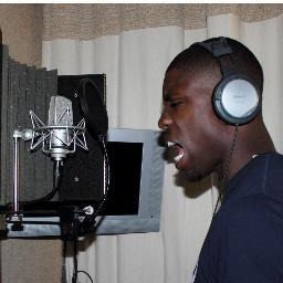 TeamBluePrint D'Artist if you havent already downloaded it http://t.co/QRTTPRUnRE #OfficialBluePrint #BluePrint
