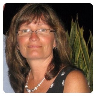 jonezmom's profile picture. Mom to @TJ, @landonjonez, @KEATONJONEZ & Mylie.  Married to @JonezDad.  Loves watching golf, hockey and my boys being happy!!!