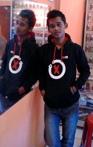 cuex,v aseek. . .