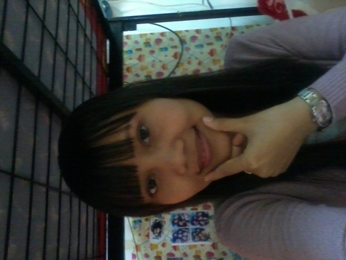 sucianarustania's profile picture. selalu tersenyum