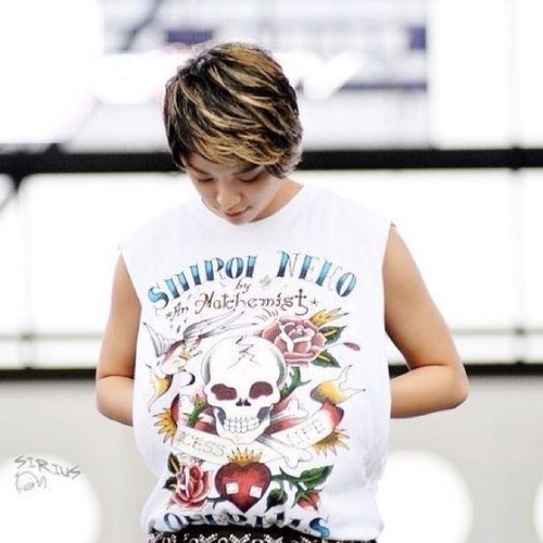 Amber_f_x's profile picture. f(x)のあんばの非公式botですー not real Amber
基本ツンツンしてる   仲良くなったりしたらデレが出てくるかもねㅋㅋ
ま、喋ってみてよ
ふぉろは@で           バイバイはブロックね