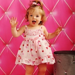 Born 2/26/2012 to @MalachiSeverus and @IzzySeverus. Twin sister to @KeairaSeverus and twin brother @SamilSeverus @NaomhamSeverus. Older sister is @LilSunSeverus