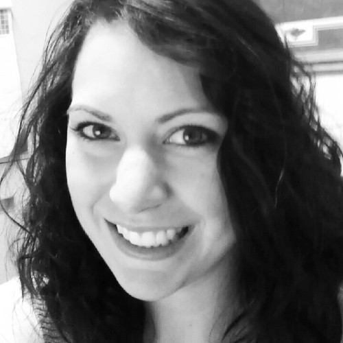 mndleee's profile picture. 