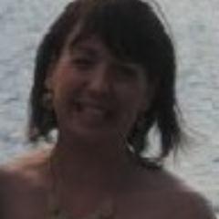 KateEGdesigns's profile picture. Interior Designer, Artist, Adventurer...