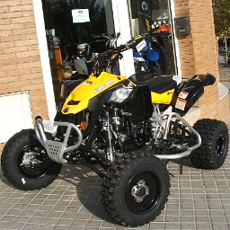 Botiga de motos, quads, preparacions per competició, recanvi moto,  quad, bicis...concesionari oficial Can-am|BRP, Beta, Megamo, HMmotos, Goes, i Motorhispania.