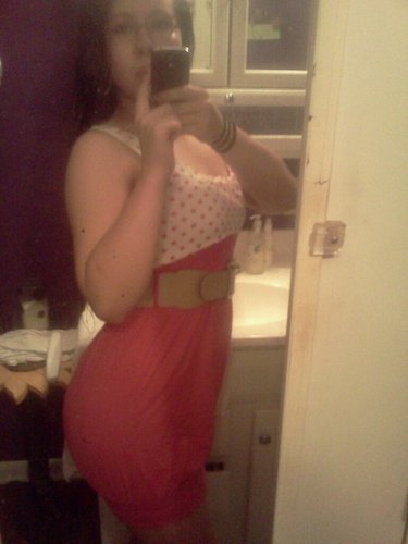 Student, Bartender, Video Vixen///Puerto Rican_Italian*~Labios Mojados~* #YMCMB #DFG #FREEYOUNGBUCK babyGshine