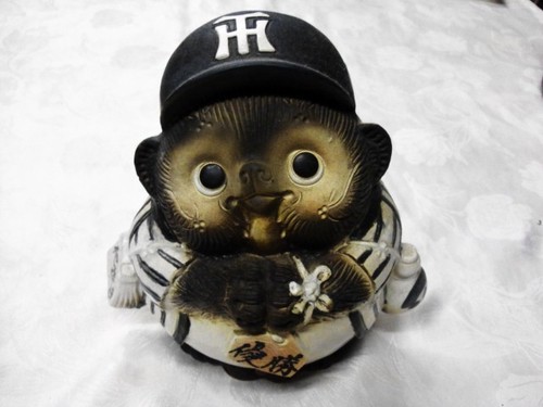 【🐯５勝１敗　🦬３勝４敗】
阪神タイガースが生活の一部。勝っても負けても虎命。パはオリックスバファローズをガチ応援。ポジティブに応援していきましょう。📣📣📣
ちなみに映画もドラマも大好きです🎦