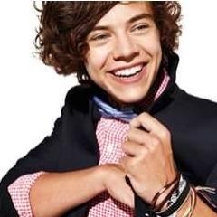 I would just like to take the time to Congratulate my parents for having such an amazing and awesome kid !! :p
