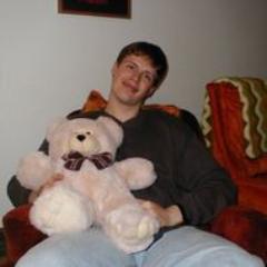 KennethEleanore's profile picture. Evil communicator. Unapologetic troublemaker. Typical pop cultureaholic.