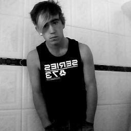 I'm not here to please you...

#TeamFollowBack #F4F
Tumblr: http://t.co/mbdf0ZCn