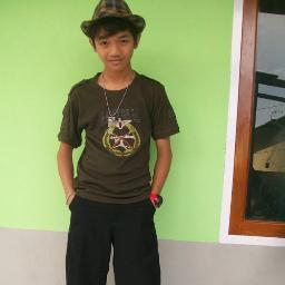 Follow @matsuko_kaito yang ini unfoll aja^⌣^