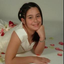 laura_camacho_'s profile picture. soy de Barcelona Y me encanta polseres vermelles soy monnera 3