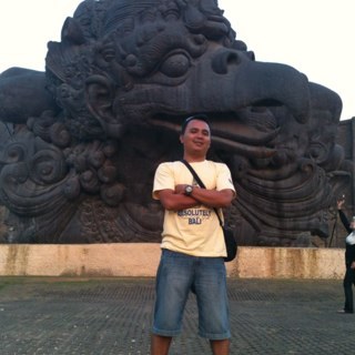 aden_dzeko's profile picture. 