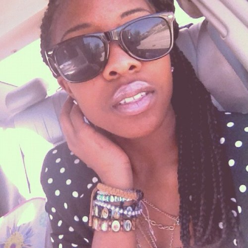 ThatShirt_'s profile picture. DWTBAH  clits no dicks SW3Rv3 ✊