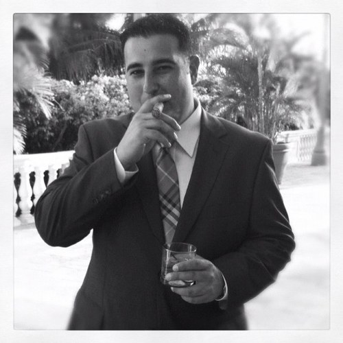 @BalistreriGroup @ProFit365X Work like there is someone working twenty-four hours a day to take it all away from you. ~ Mark Cuban
