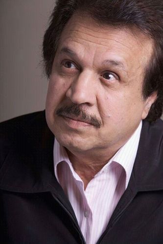 في كل منا يكمن طفل لا يريد ان يكبر
