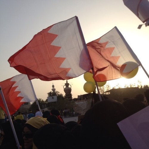 وتحسبهم أيقاظًا وهم رقود.