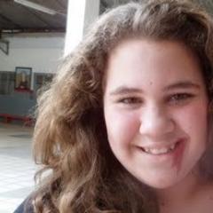 Nunca fale mal dos meus amigos e muito menos da minha família, pois poderás morrer e nem terei pena