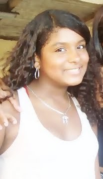 ,       amo pizza , chocolate , Micaeeel Borges s2    ,    Rebeldes , '    deus , familia , amigos , e  etc