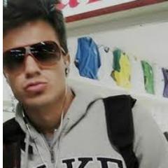 Vejo nos seus olhos seu jeito de amar, vejo no seu jeito o prazer de te amar!!! @pelurestart